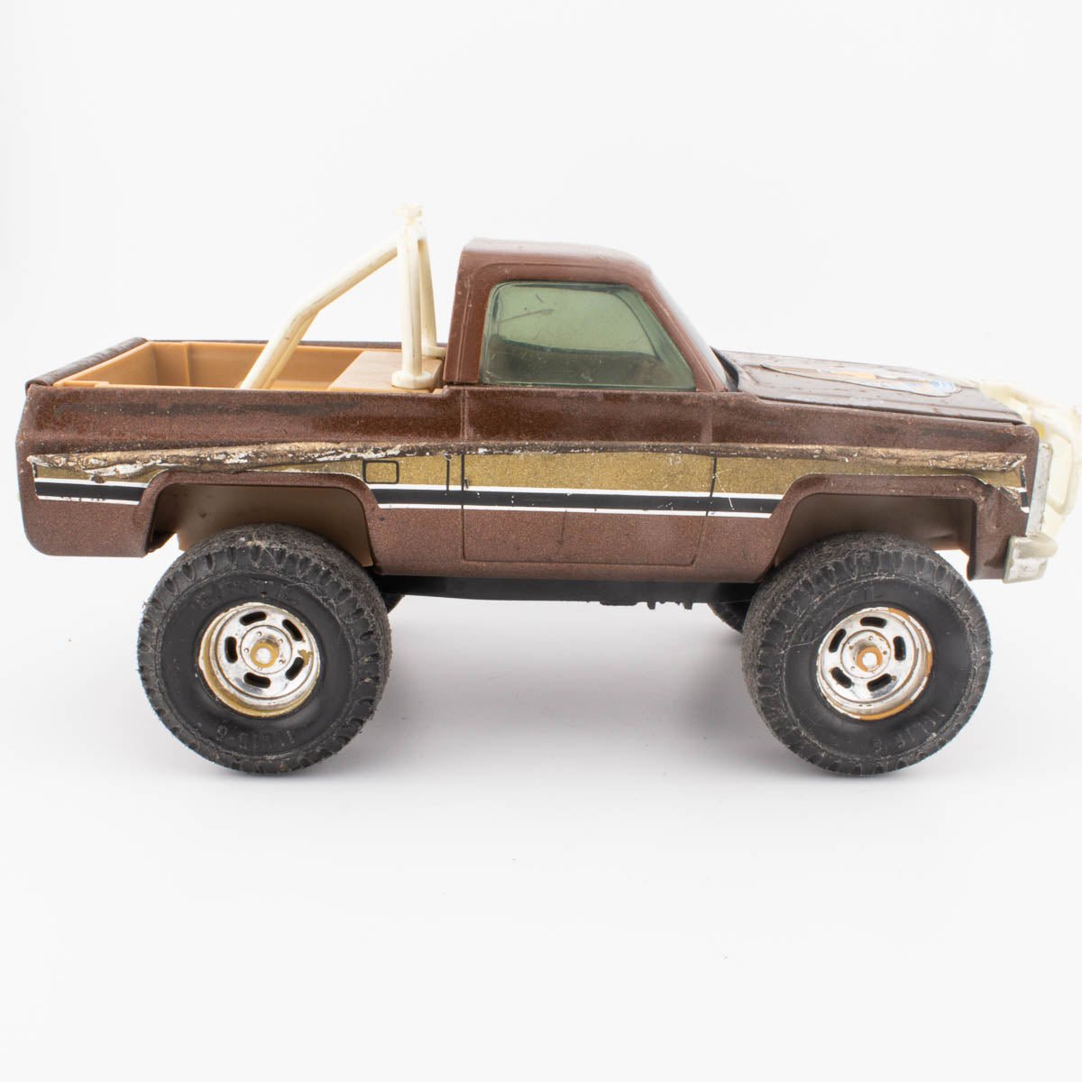 1987 Vintage ERTL 1/25 Pressed Steel Fall Guy GMC Pickup Truck Colt Seavers