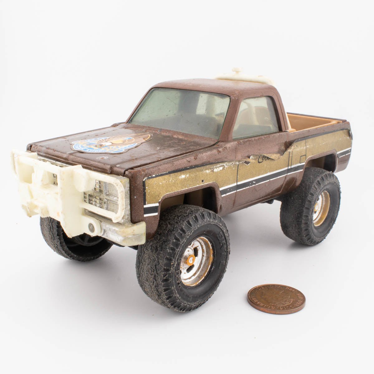 1987 Vintage ERTL 1/25 Pressed Steel Fall Guy GMC Pickup Truck Colt Seavers