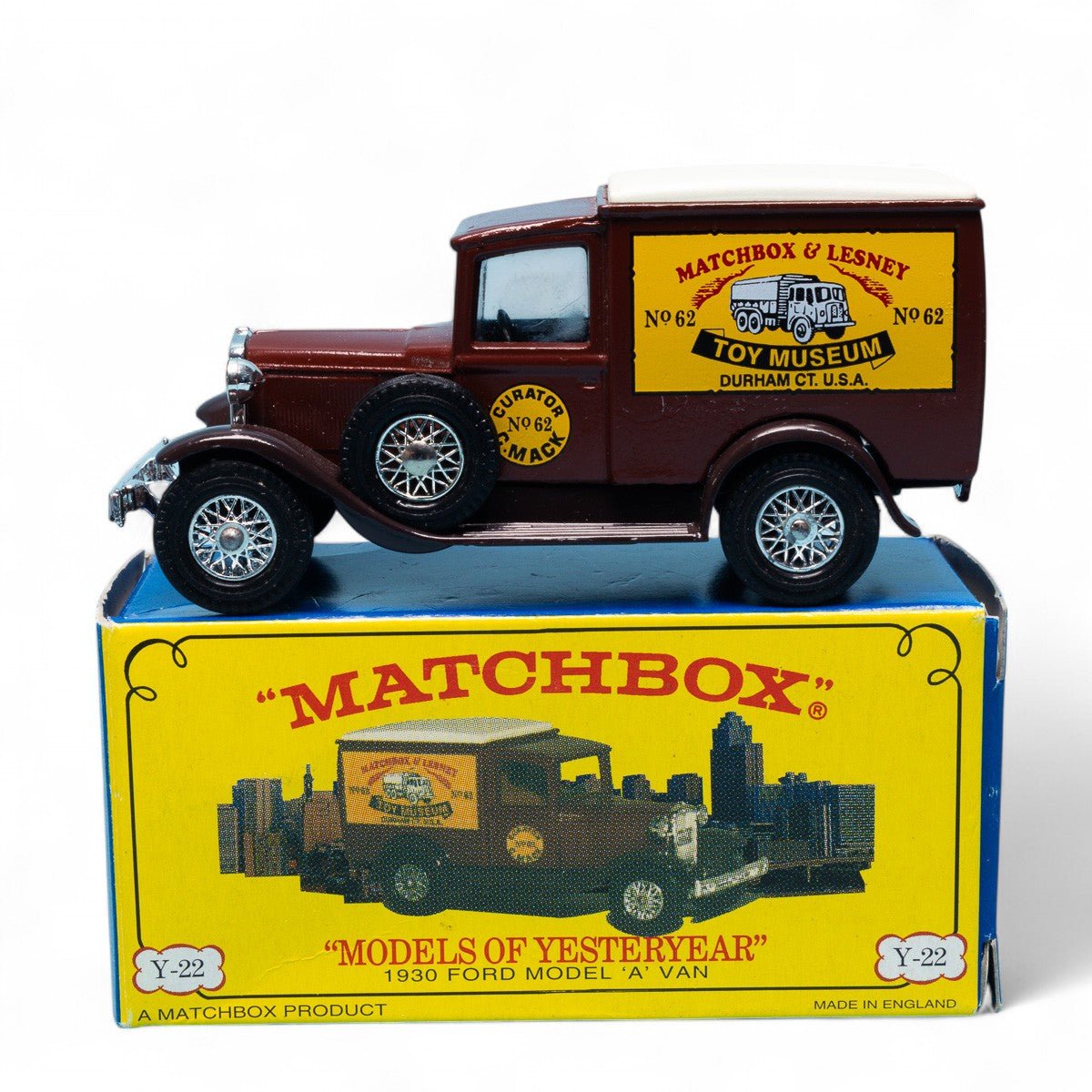1995 Code 2 Matchbox Toy Museum Durham CT. USA Y - 22 1930 Model A Ford Van Mint