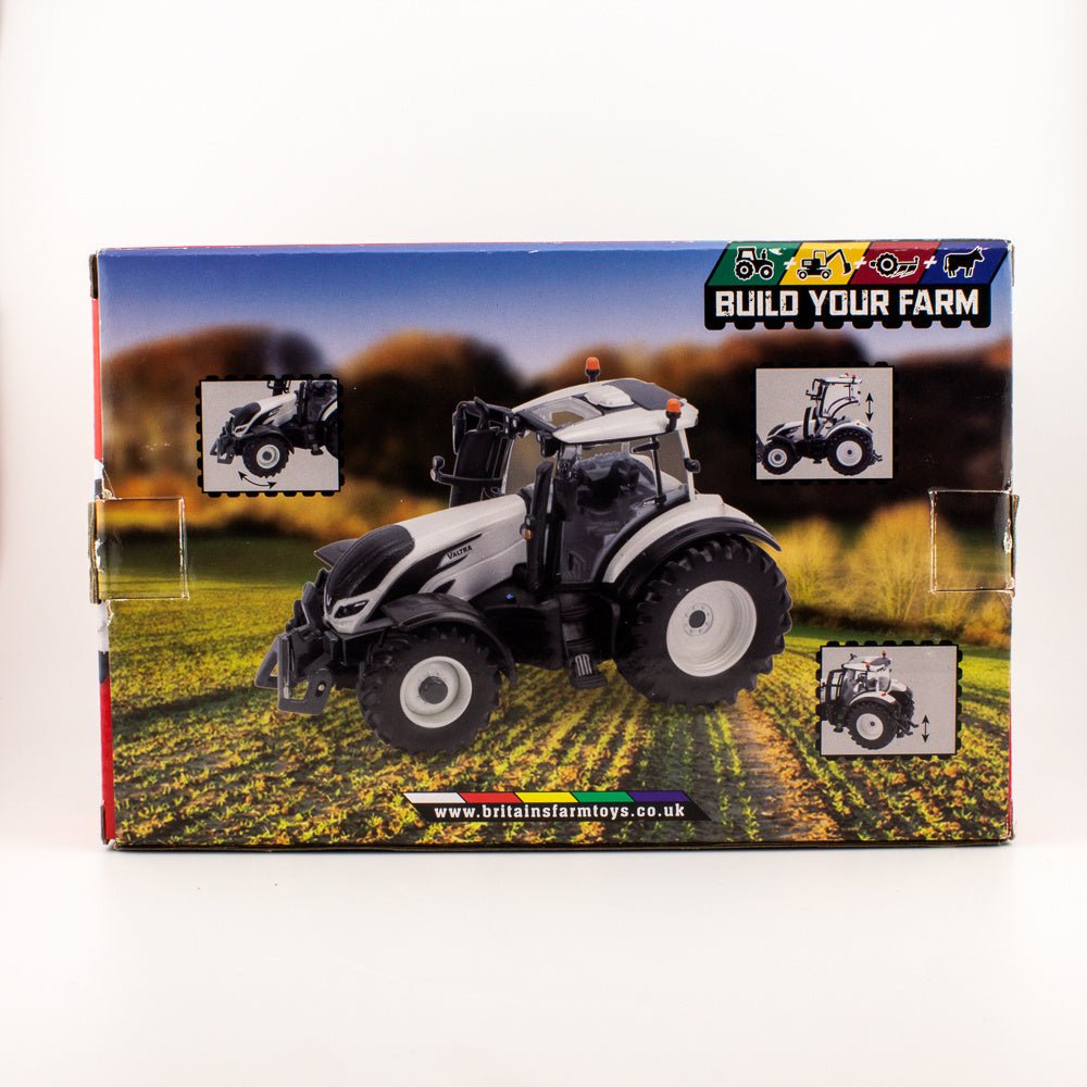 Britains 43215 CODE 3 VALTRA TZ54V Tractor, 1:32 Scale Farm Vehicle Mint & Boxed