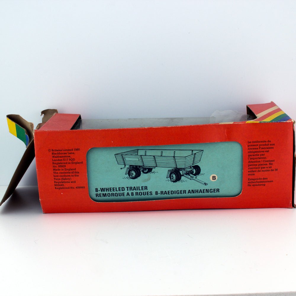 Britains 9558 8 - Wheeled Trailer, 1:32 Scale Farm Trailer in Near Mint Condition