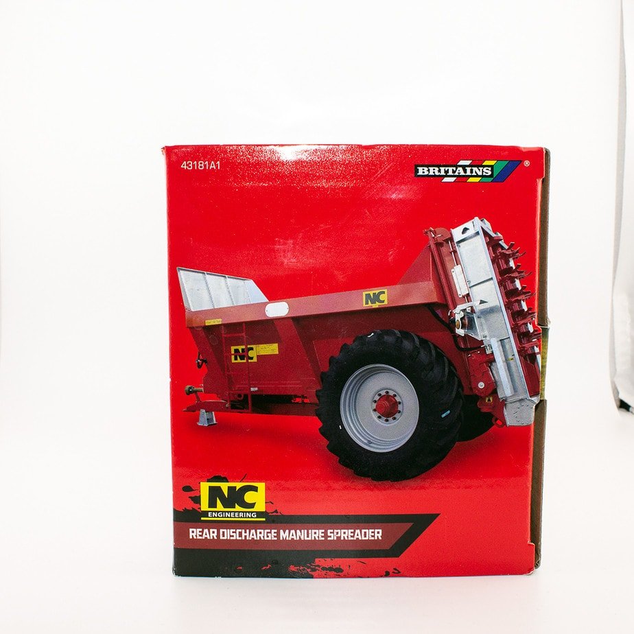 Britains CODE 3 43181A1 Rear Discharge Manure Spreader, 1:32 Scale Mint & Boxed