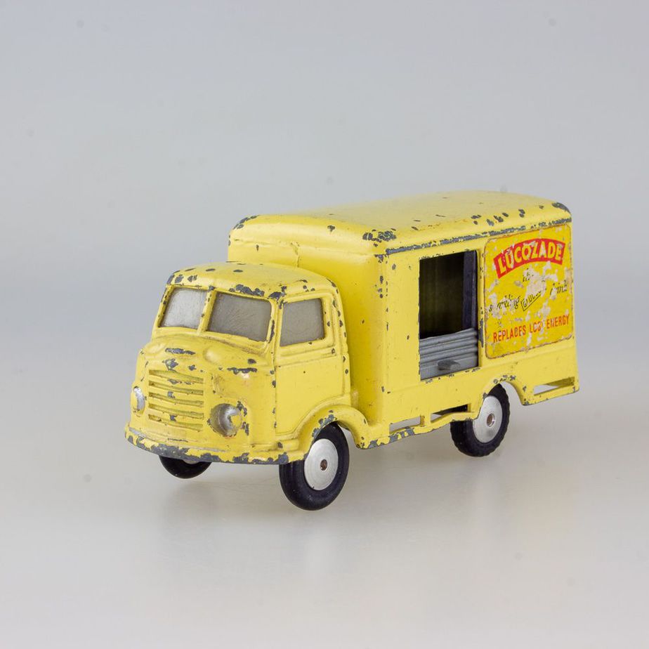 Corgi Toys 411 Karrier 'Bantam' Lucozade Van