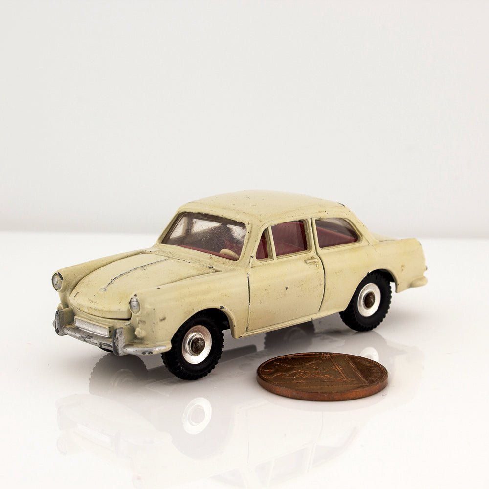 Dinky Toys 144 VW1500 Excellent Condition Off White Vintage Diecast Model