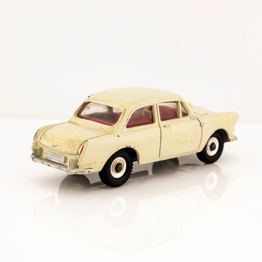 Dinky Toys 144 VW1500 Excellent Condition Off White Vintage Diecast Model