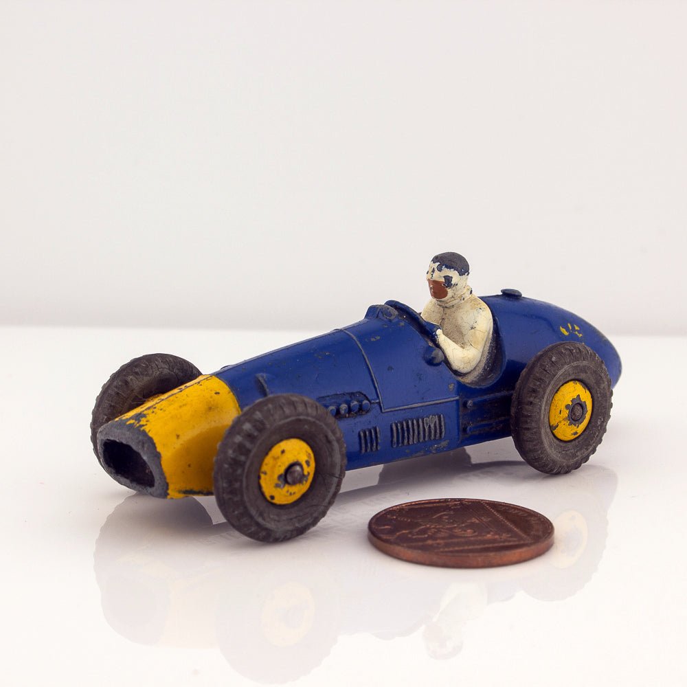 Dinky Toys 234 Ferrari Grand Prix Racing Car Excellent Vintage Diecast Model