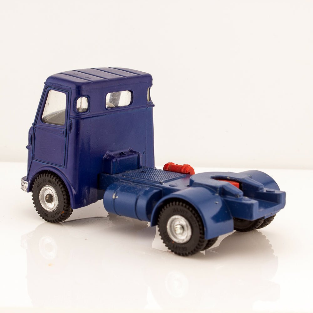 Dinky Toys Code 3 915 AEC Articulated Lorry with Flatbed Trailer Excellent Model