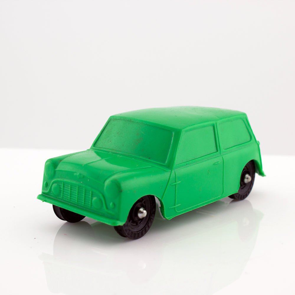 Galanite BMC Morris Mini Cooper Vintage Green Vinyl Plastic Model Made in Sweden