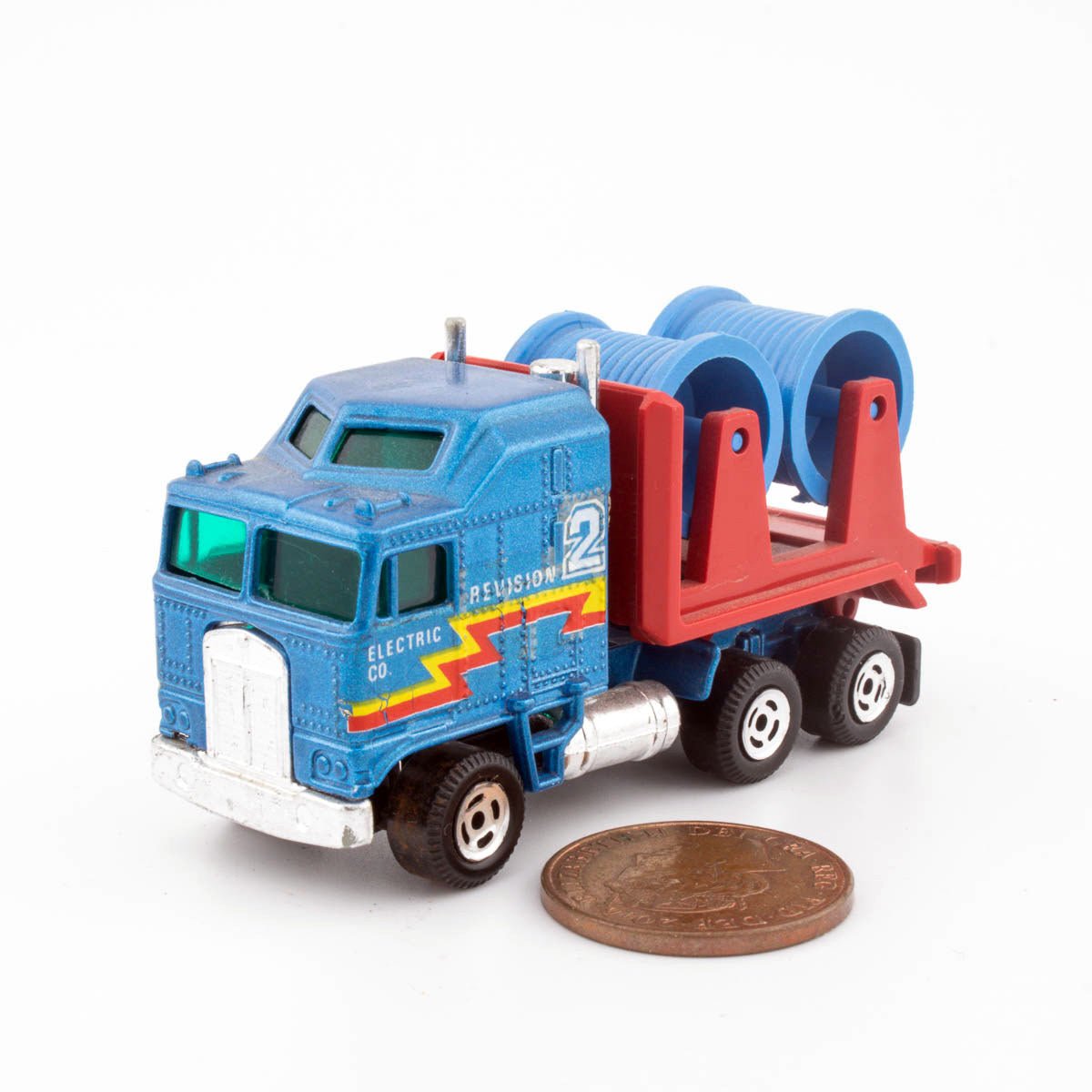 Guisval 1984 Kenworth K100 No.73 HEAVY HAULAGE TRUCK MIB 1/64th Scale Diecast Model - DT Collectable Toys
