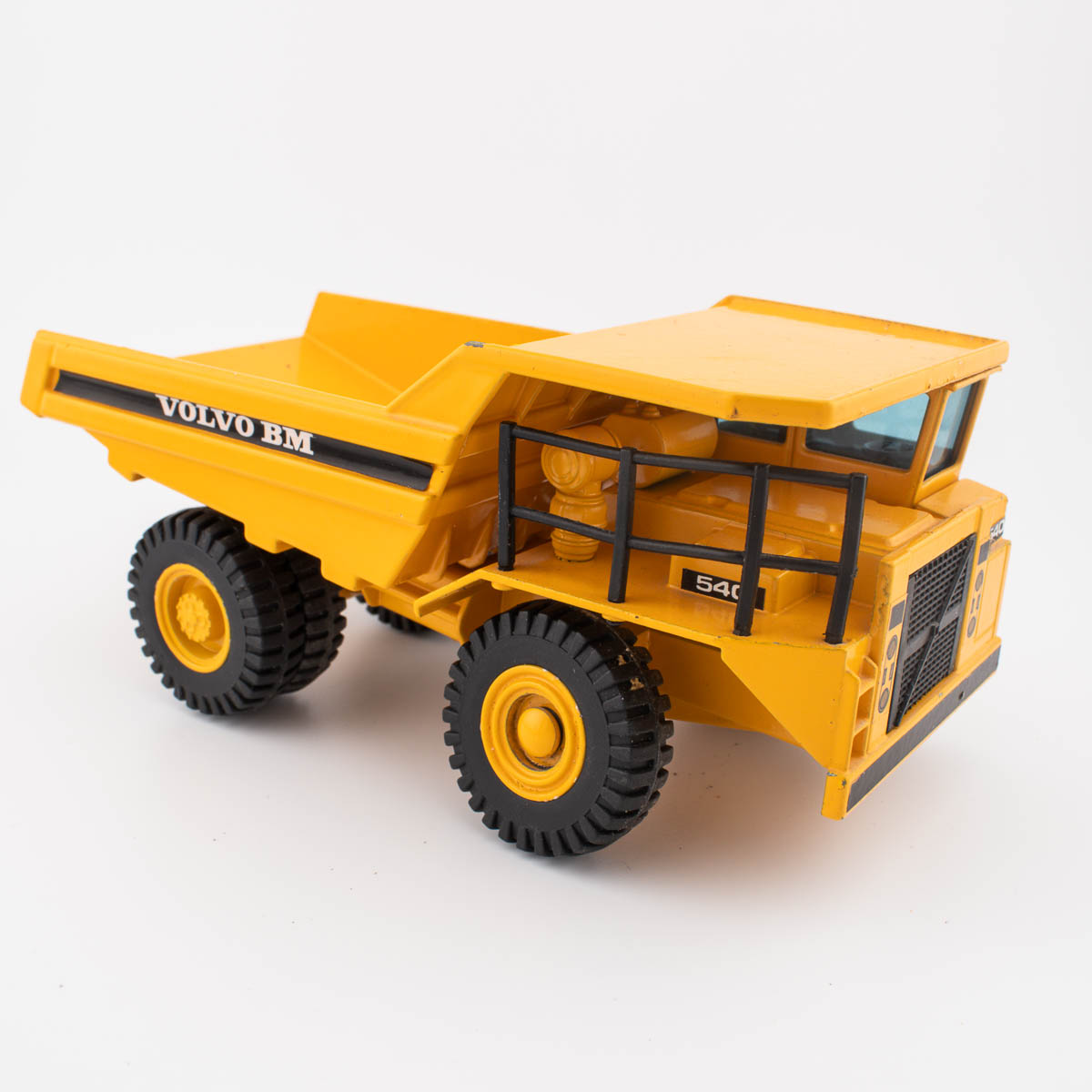 Joal Compact 228 VOLVO BM540 RIGID DUMPTRUCK Exc. Condition 1/50 Scale Model - DT Collectable Toys