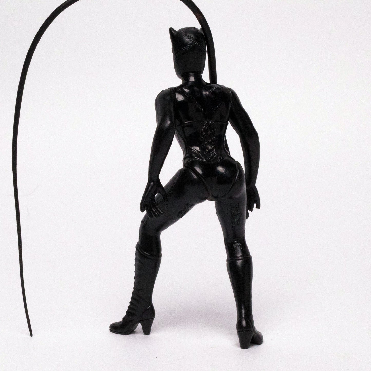Kenner 1992 Batman Returns CATWOMAN DC Comics Action Figure Pre - Owned Picture 4