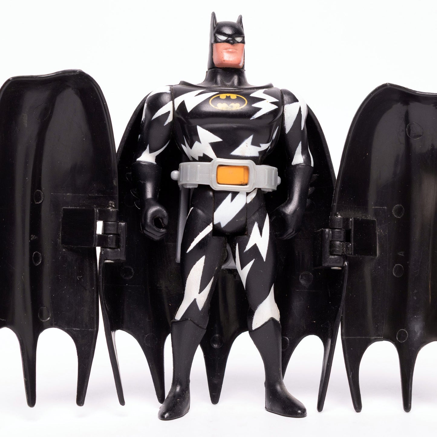 Kenner 1993 Batman Animated Series LIGHTNING STRIKE BATMAN Complete Action Figure Pre - Owned Picture 8