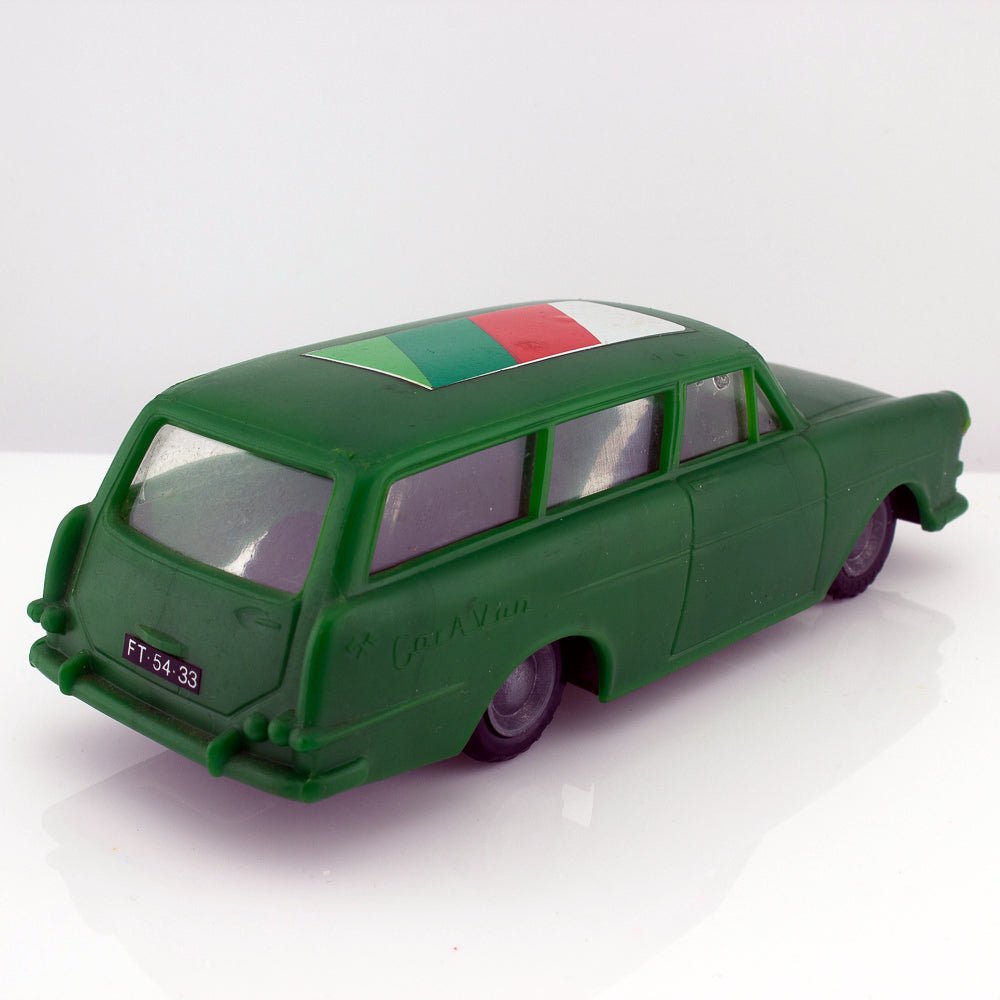 Lemezarugyar Friction 1960's Opel Caravan 1:24 Scale Plastic & Tinplate Model