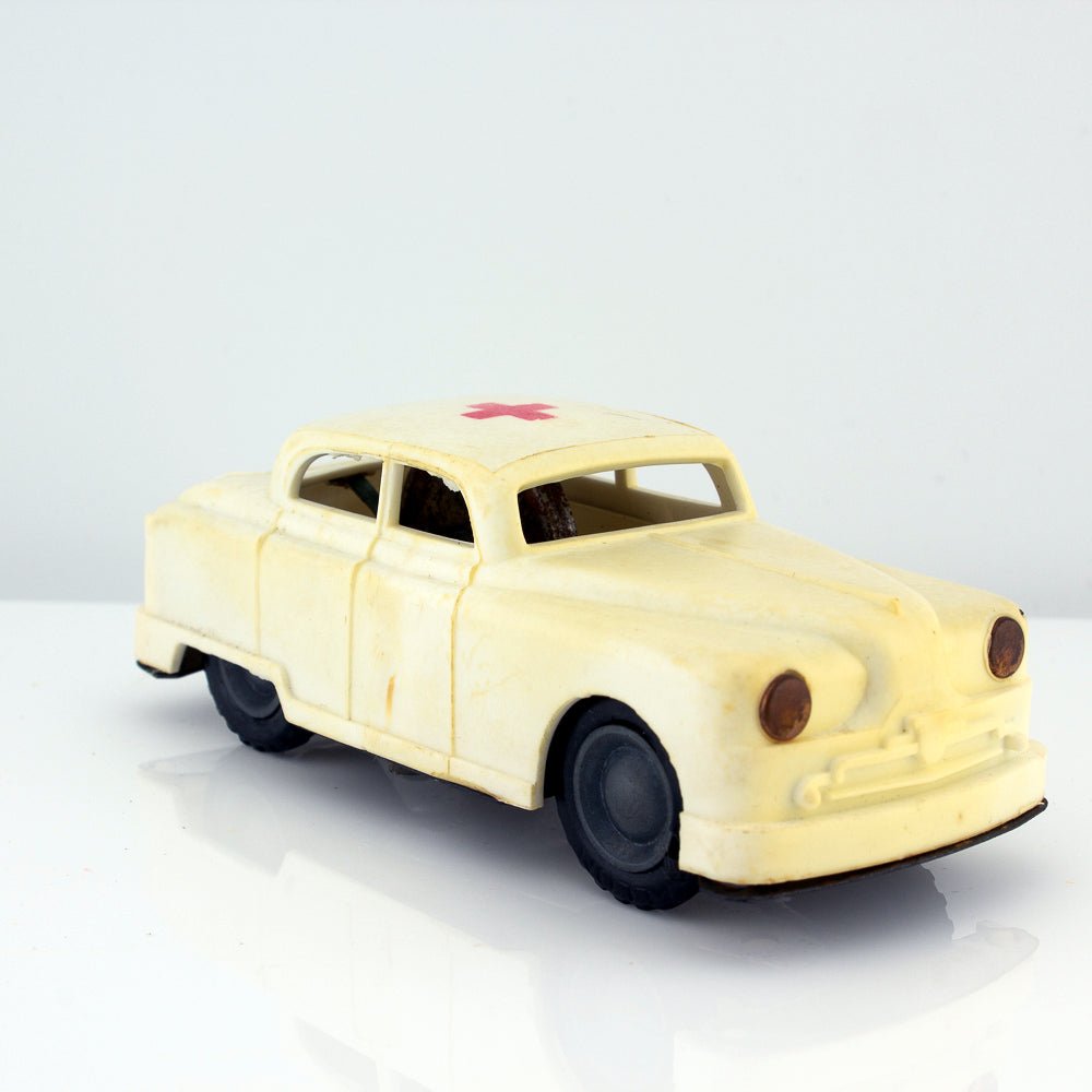 Lemezarugyar Vanguard Ambulance Friction Car 1:43 Scale Plastic & Tinplate c.1970