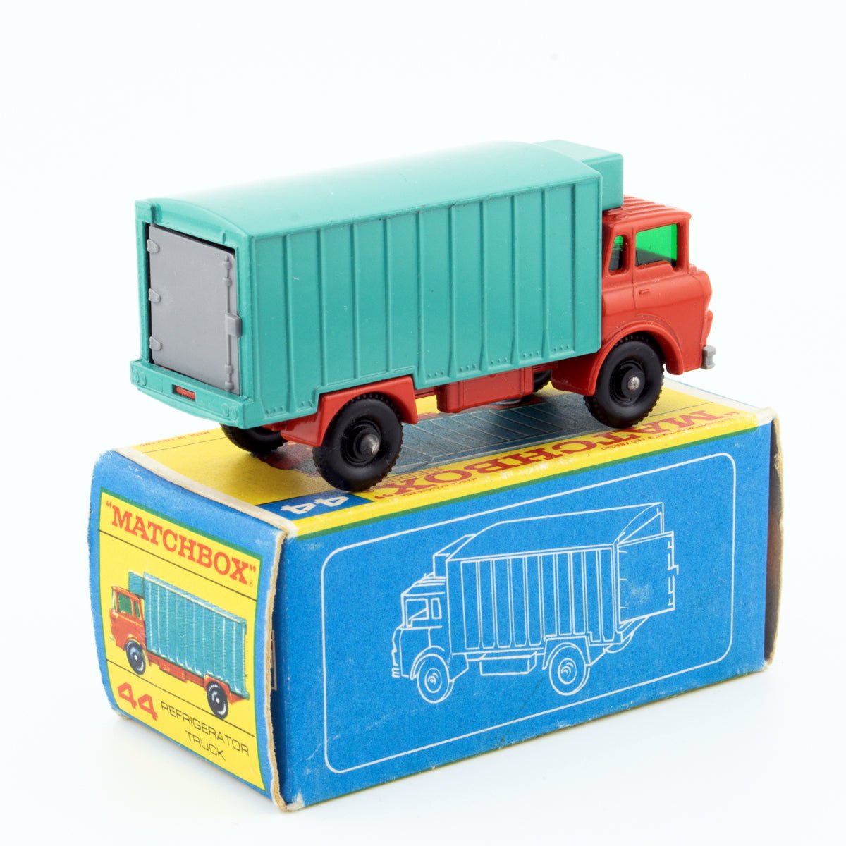 Lesney Matchbox Series No 44c GMC Refrigerator Truck BPW NMIB 1/64 Vintage 1967 - DT Collectable Toys