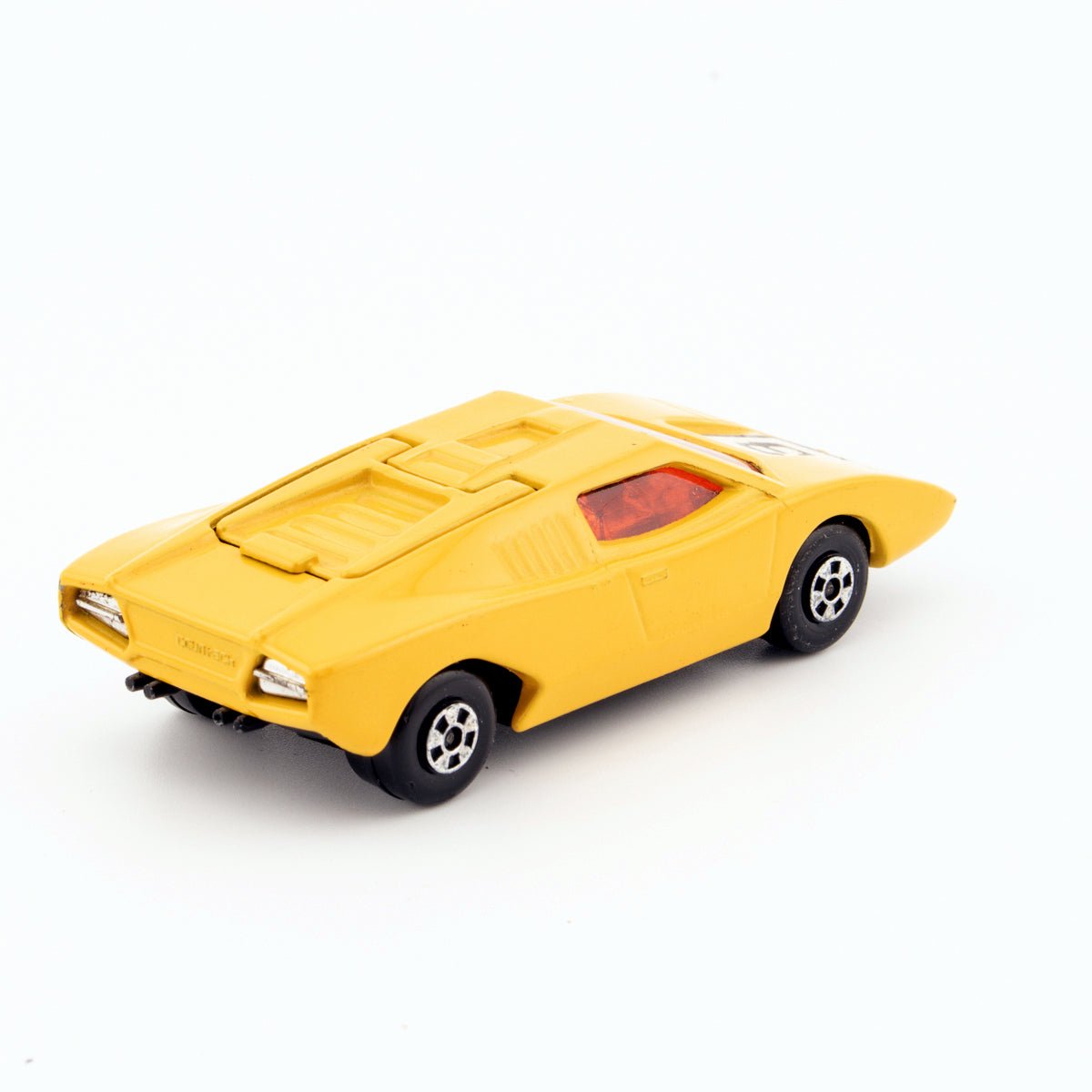 Lesney Matchbox Superfast No 27 LAMBORGHINI COUNTACH, Near Mint - DT Collectable Toys