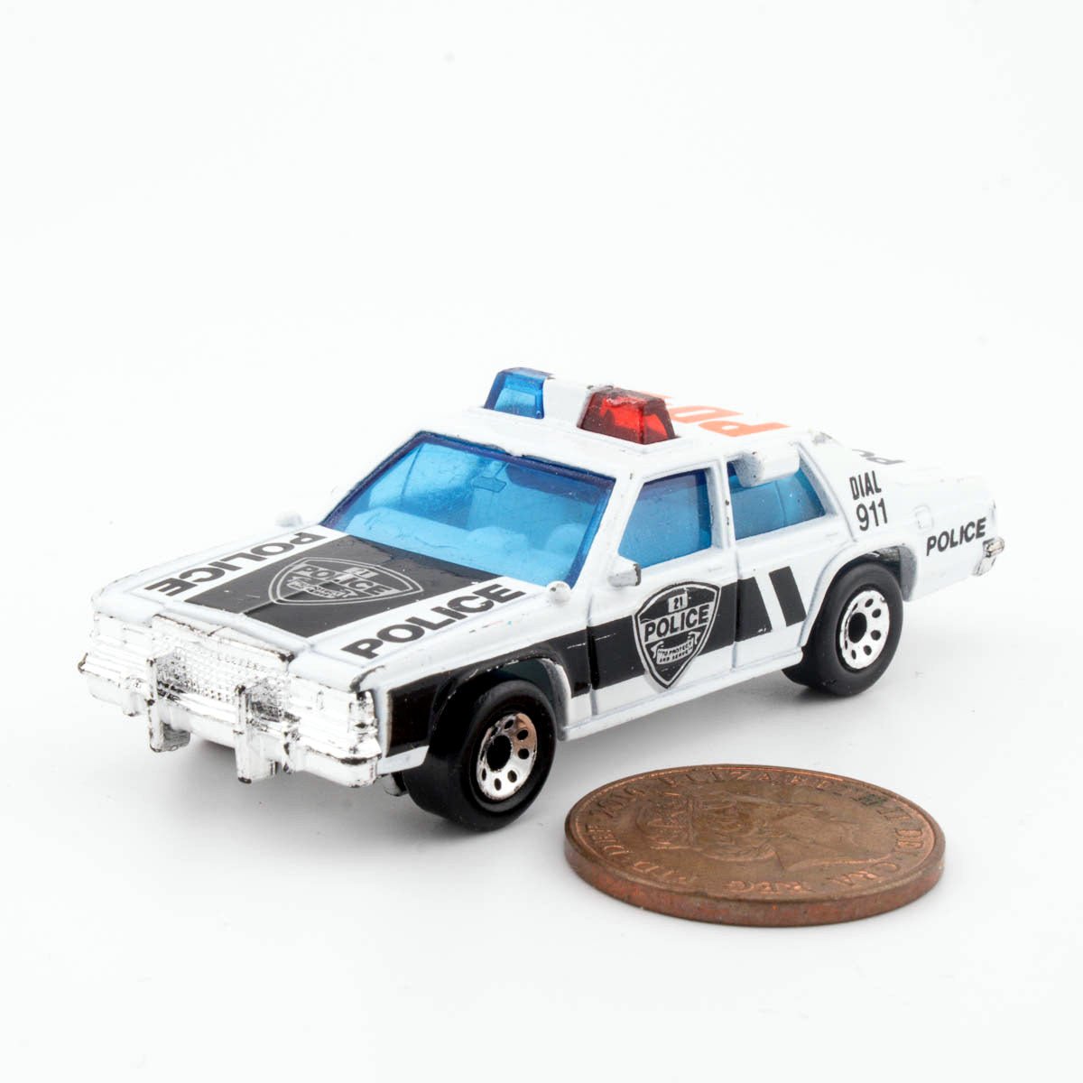 Matchbox Intl. MB51 FORD LTD POLICE CAR Exc. Vintage Diecast Model Vehicle (A) - DT Collectable Toys