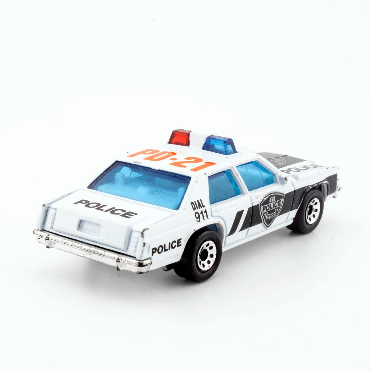 Matchbox Intl. MB51 FORD LTD POLICE CAR Exc. Vintage Diecast Model Vehicle (A) - DT Collectable Toys