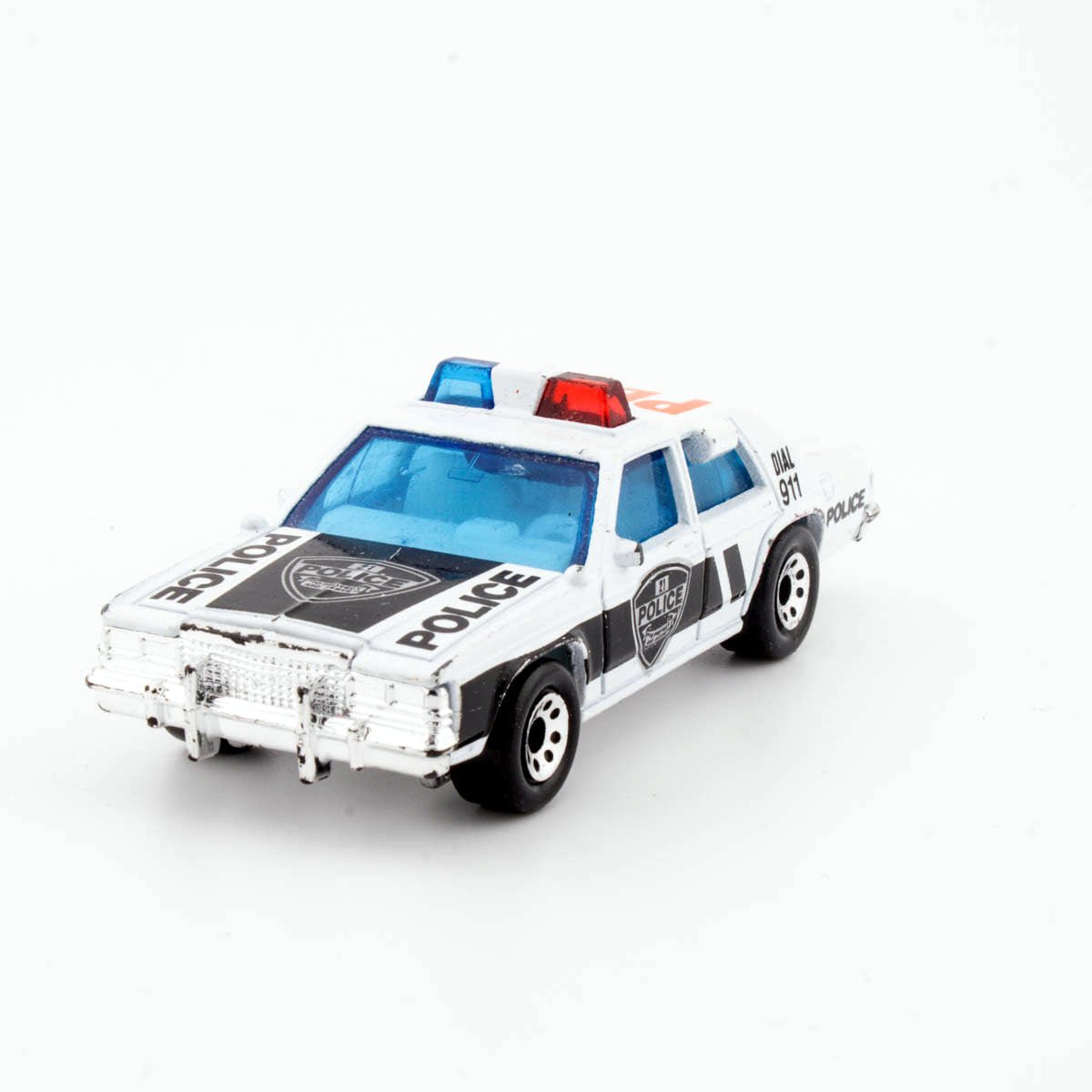 Matchbox Intl. MB51 FORD LTD POLICE CAR Exc. Vintage Diecast Model Vehicle (B) - DT Collectable Toys