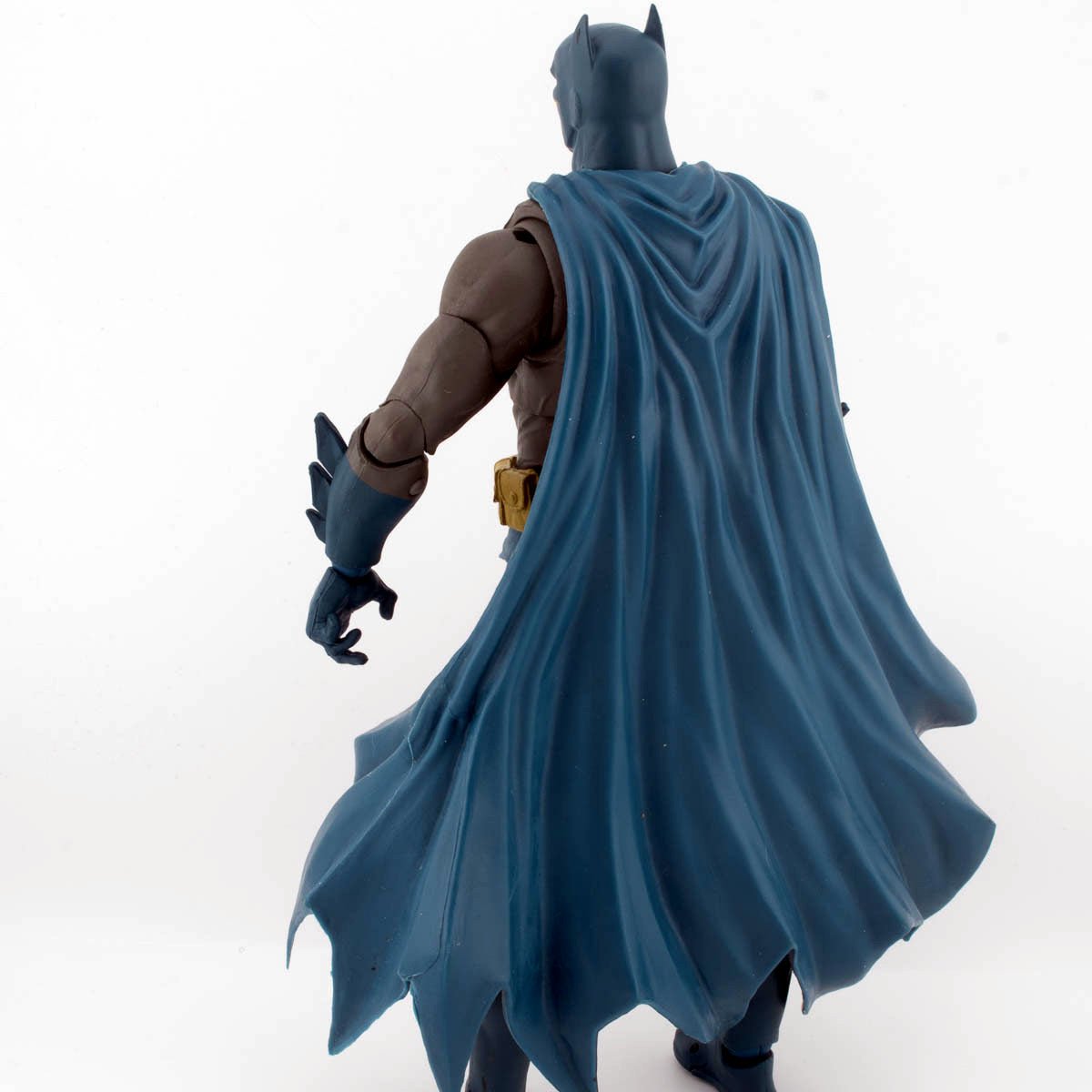 McFarlane Toys Batman Hush Batman DC Multiverse Action Figure - DT Collectable Toys