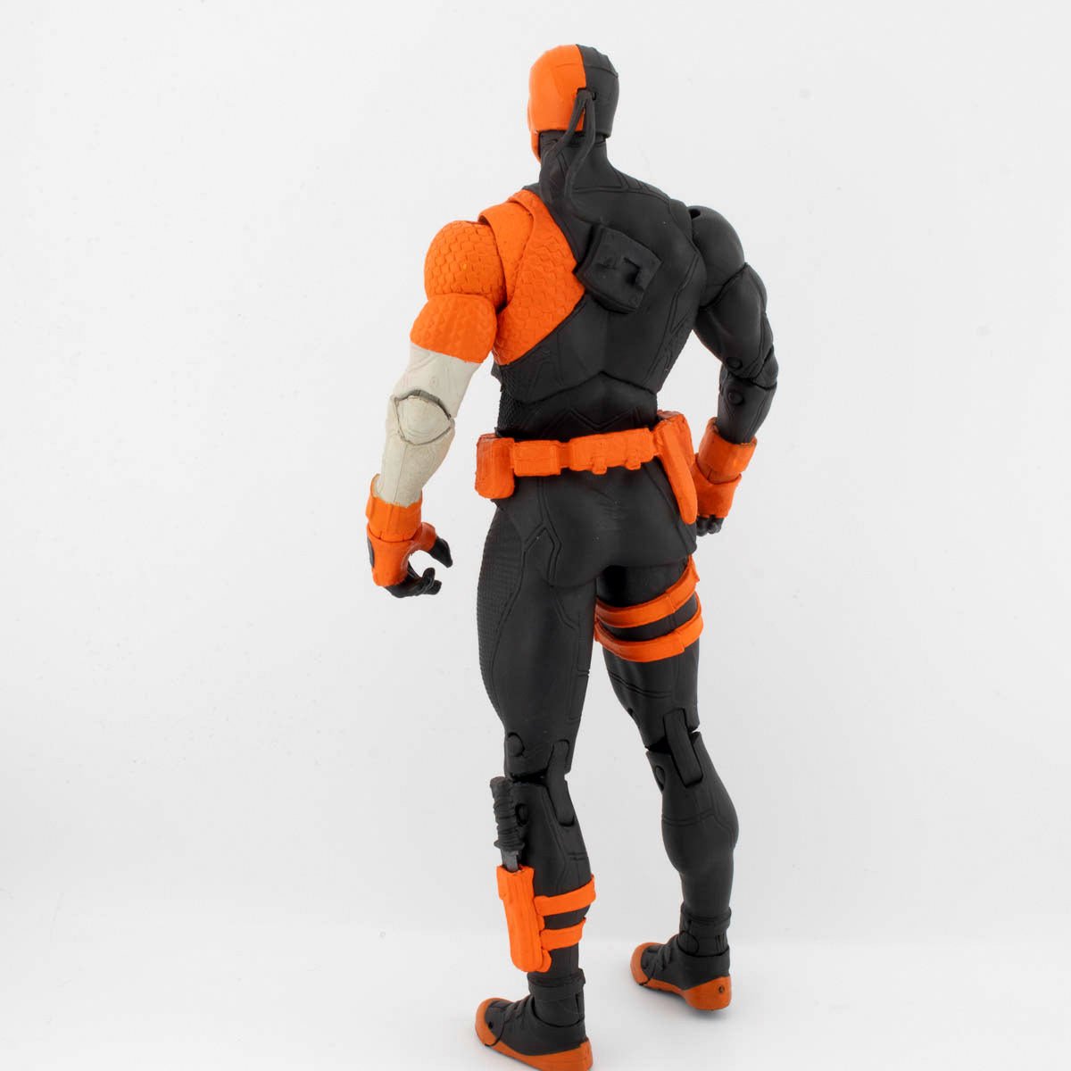 McFarlane Toys DC Rebirth Deathstroke 2022 Action Figure - DT Collectable Toys