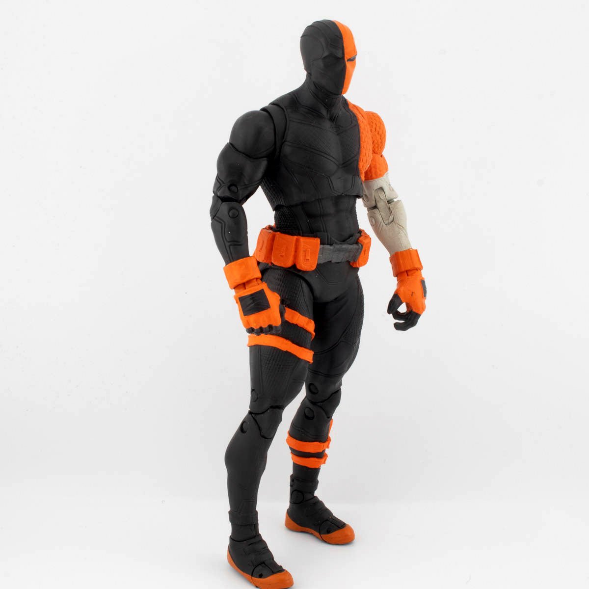 McFarlane Toys DC Rebirth Deathstroke 2022 Action Figure - DT Collectable Toys