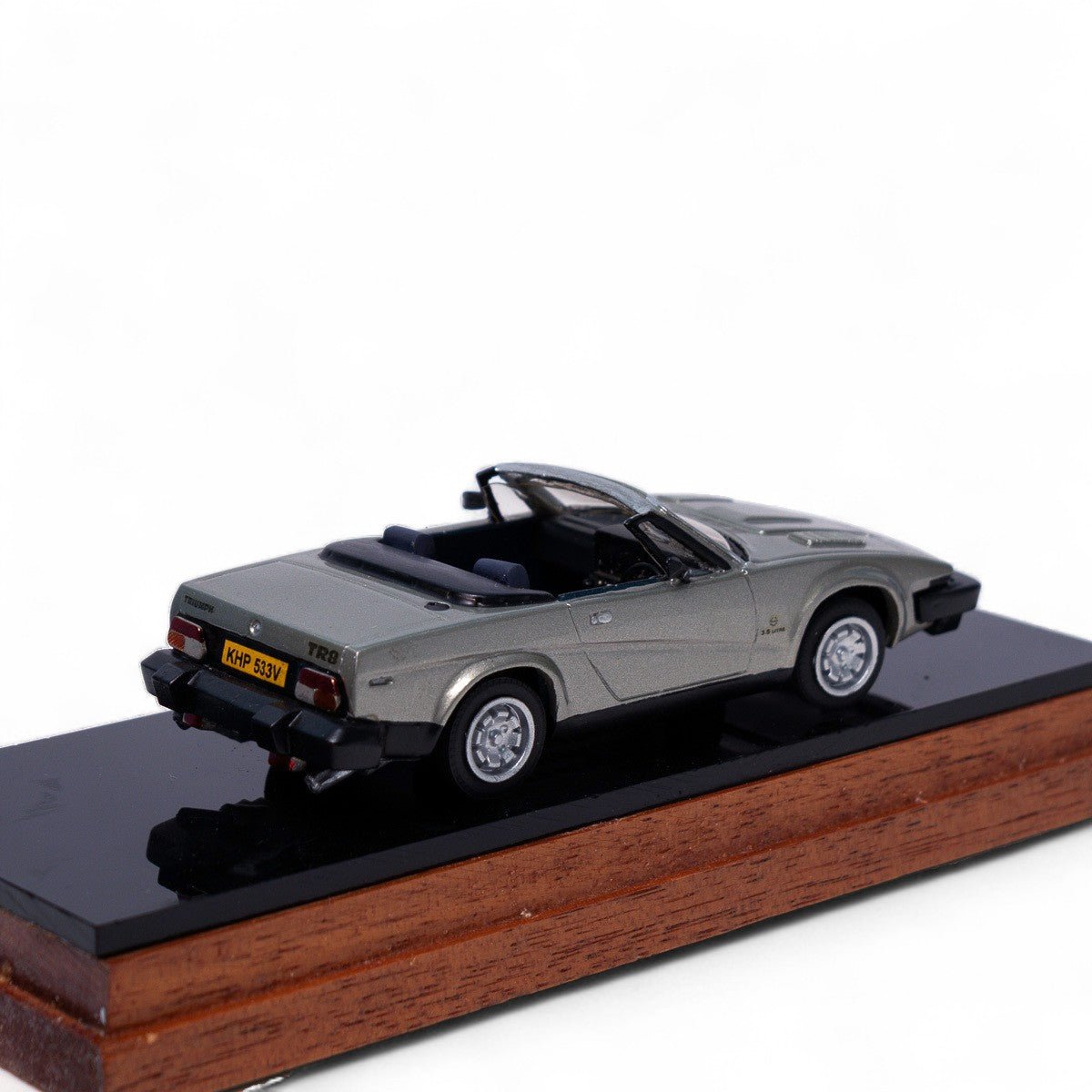 RAE Models 1/43 Scale Triumph TR8 Convertible APO003 White Metal Mint & Boxed