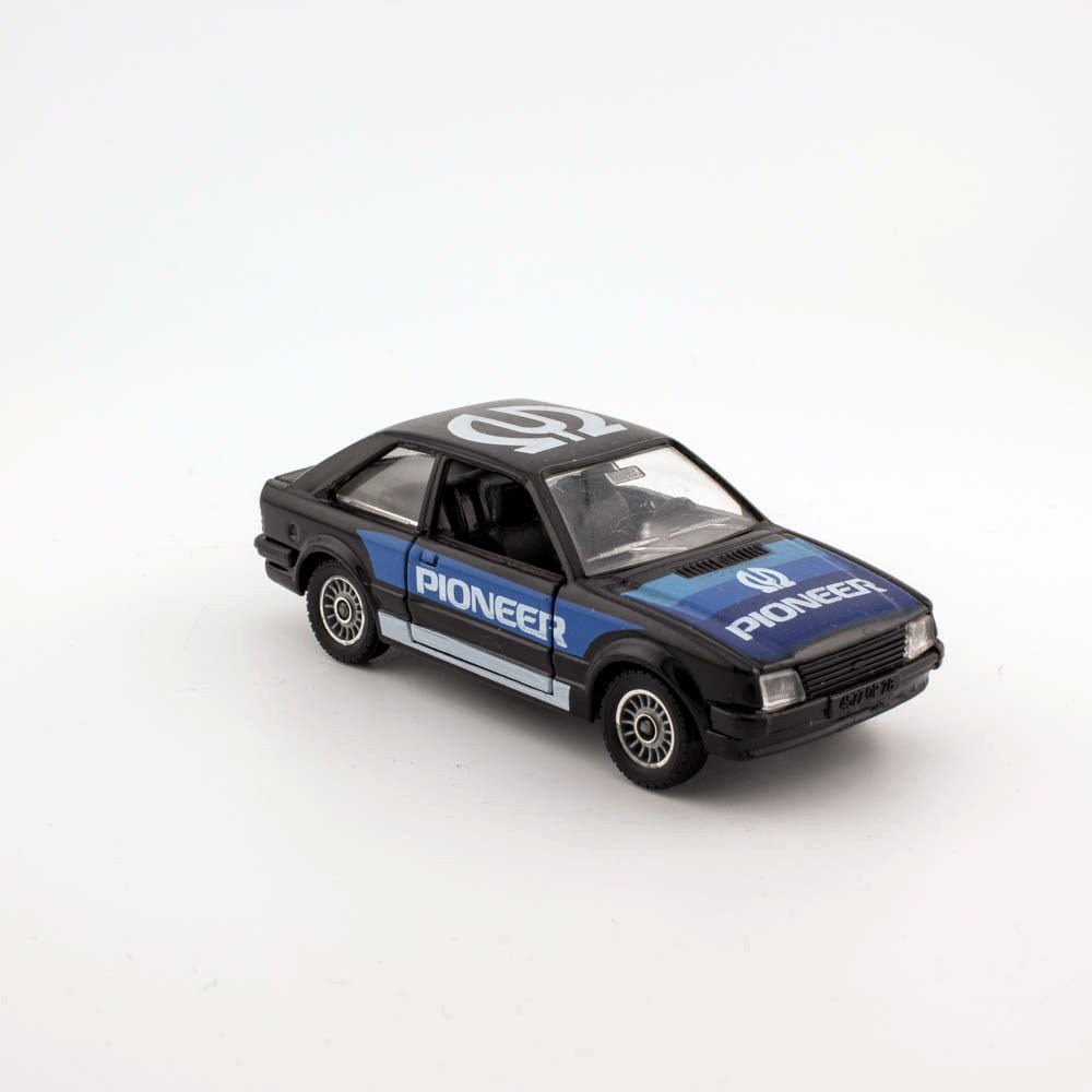 Solido 1315 1/43 Scale Ford Escort Pioneer Rally, Excellent Cond. Diecast Model