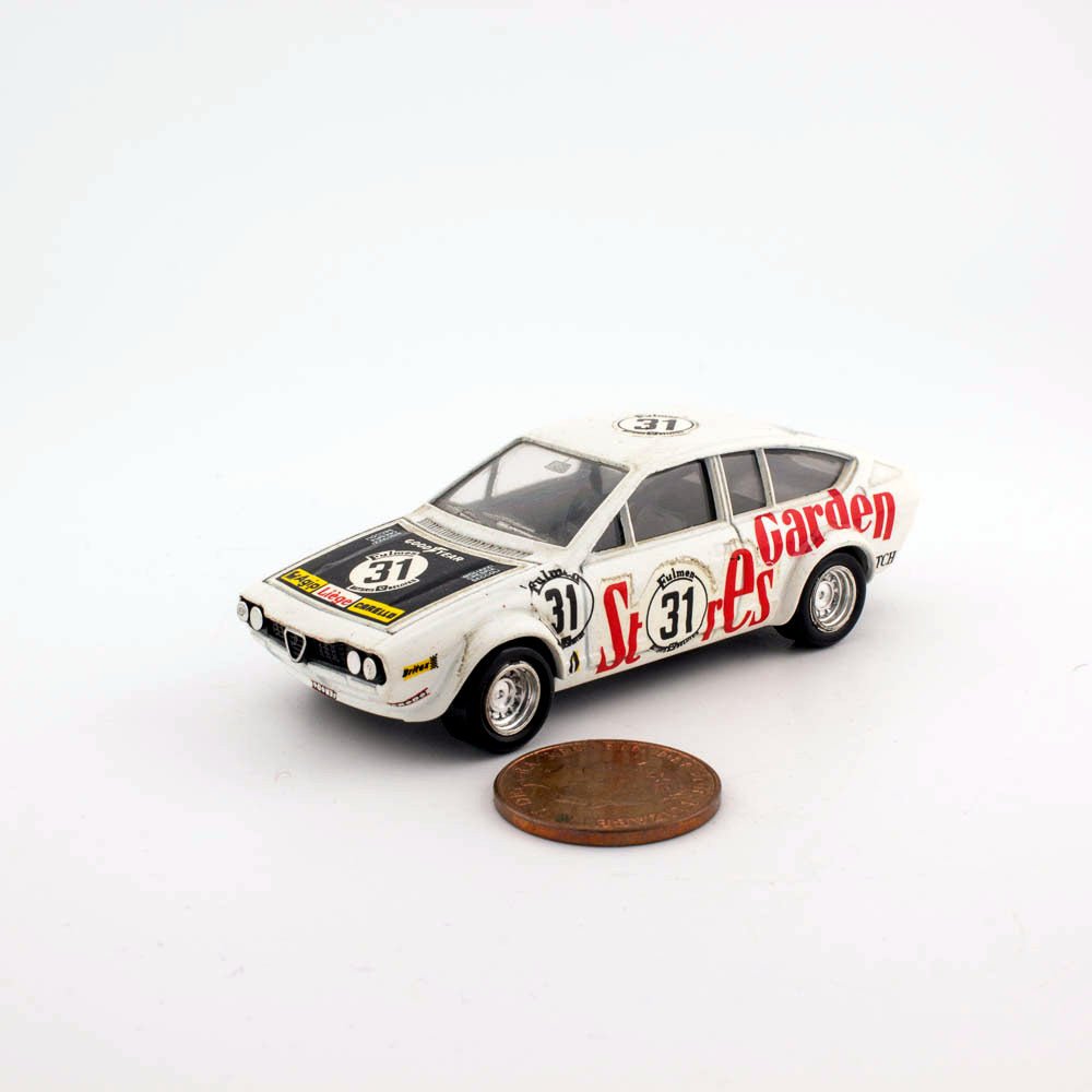 Solido 82 1/43 Scale Alfa Romeo Alfetta GTV, Excellent Condition Diecast Model