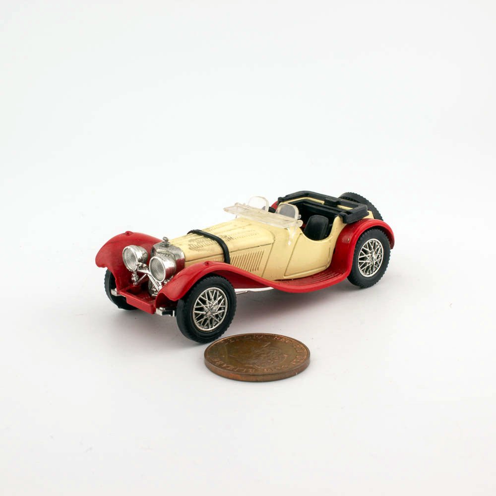 Solido Age d'or 4002 1/43 Scale 1938 Jaguar SS 100, Excellent Condition Model