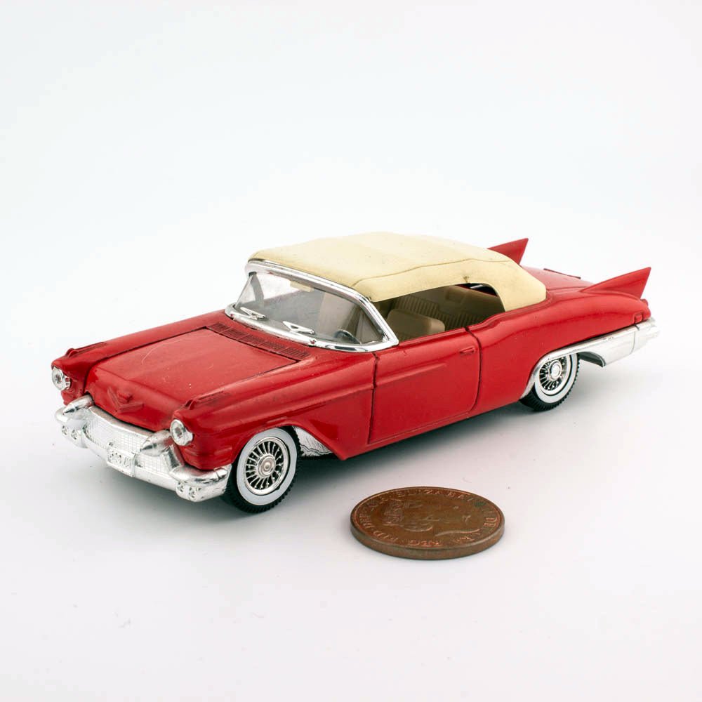 Solido Age d'or 4500 1/43 Scale Cadillac Eldorado Biarritz Soft Top, Excellent