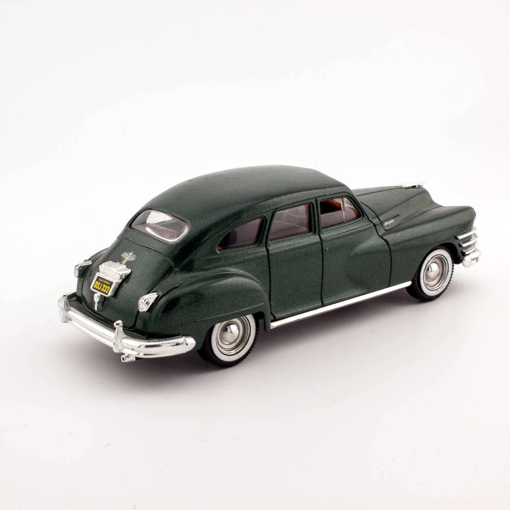 Solido Age d'or 4513 1/43 Scale Chrysler Windsor 1956, Near Mint Condition