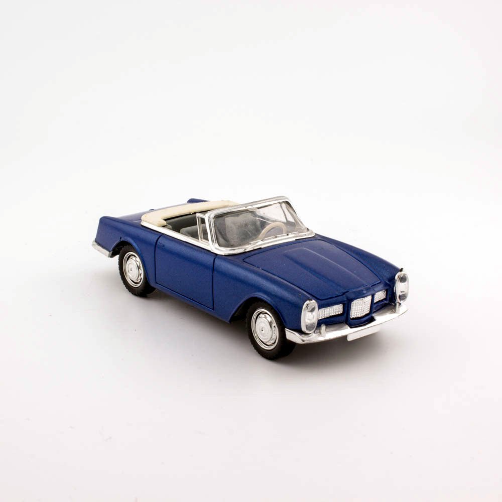 Solido Age d'or 4515 1/43 Scale Facel Vega Convertible, Near Mint Condition Picture 5