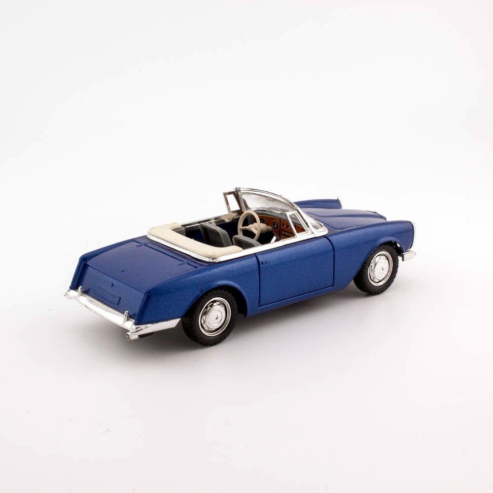 Solido Age d'or 4515 1/43 Scale Facel Vega Convertible, Near Mint Condition Picture 4
