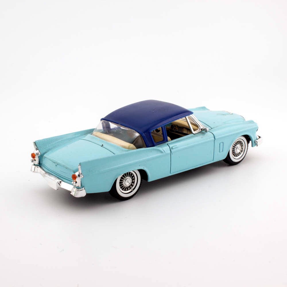 Solido Age d'or 4521 1/43 Scale Studebaker 1957 Silver Hawk, Near Mint Condition