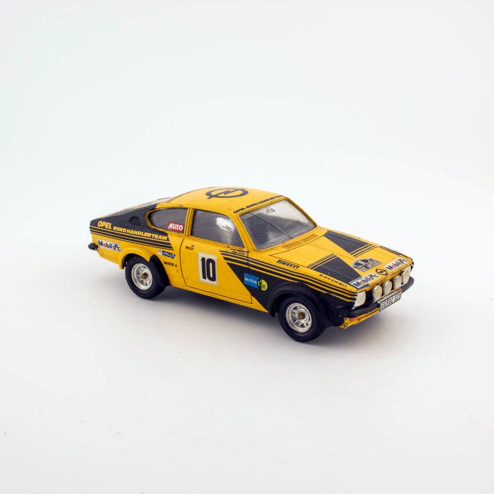 Solido Kit No 70 1/43 Opel Kadett GTE Excellent Condition Diecast Model