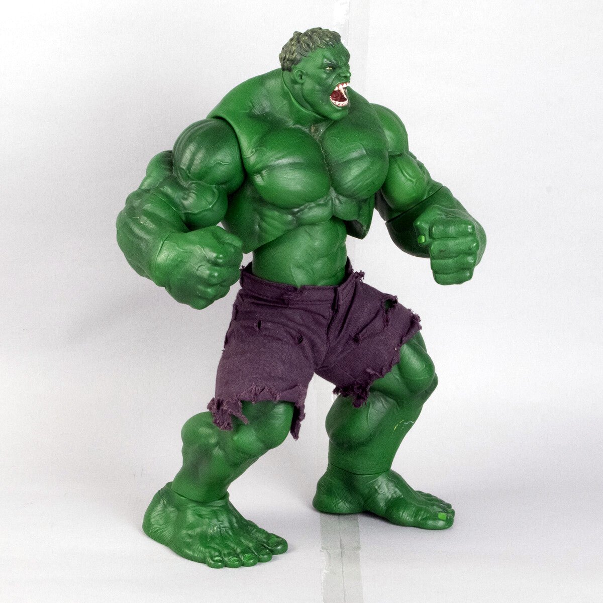 Toy Biz Marvel Raging Hulk 13" Poseable 2003 Action Figure Excellent - DT Collectable Toys
