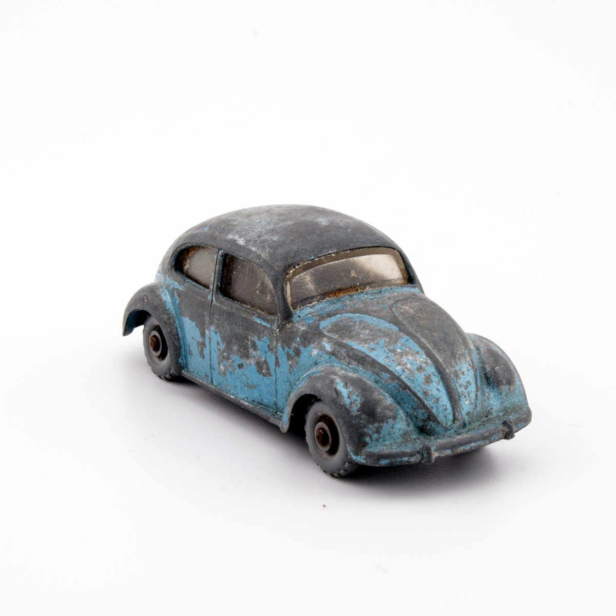 Vintage Lesney Matchbox 1 - 75 Series 25b VOLKSWAGEN 1200 SEDAN Poor Diecast Model - DT Collectable Toys