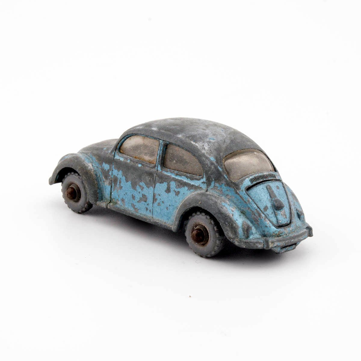 Vintage Lesney Matchbox 1 - 75 Series 25b VOLKSWAGEN 1200 SEDAN Poor Diecast Model - DT Collectable Toys
