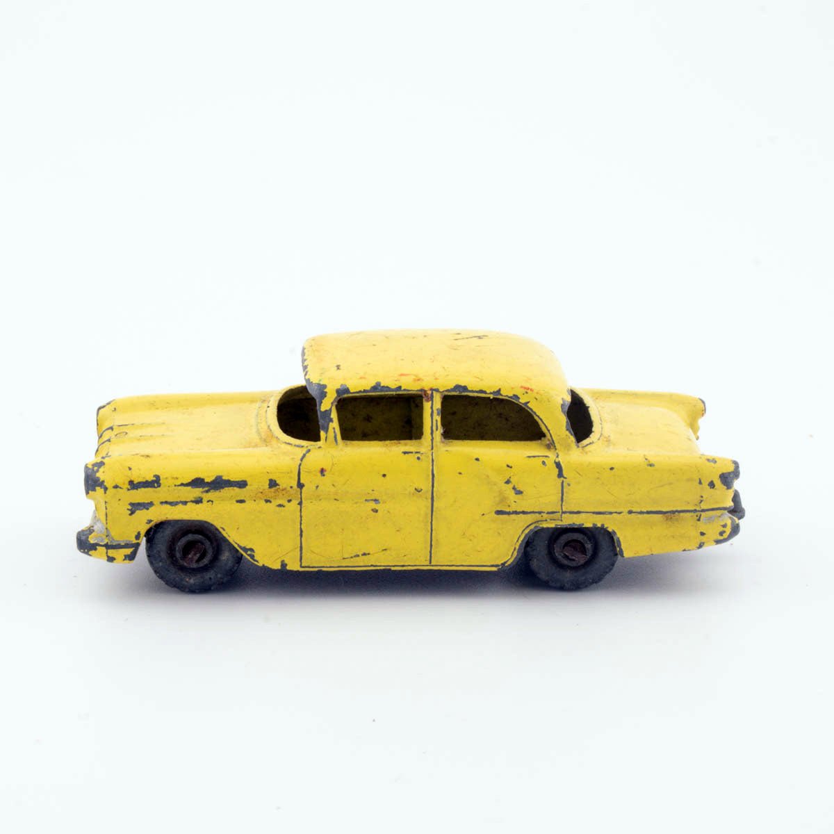 Vintage Lesney Matchbox 1 - 75 Series 45a VAUXHALL VICTOR Very Good Diecast Model - DT Collectable Toys