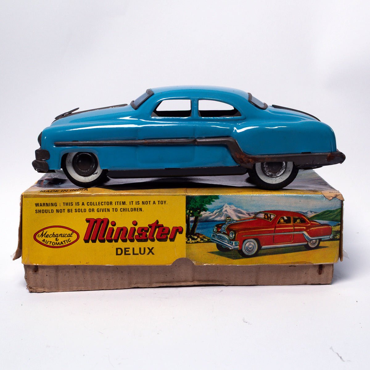 Vintage Minister Delux 1950's Tinplate Friction Mechanical Car Made in India