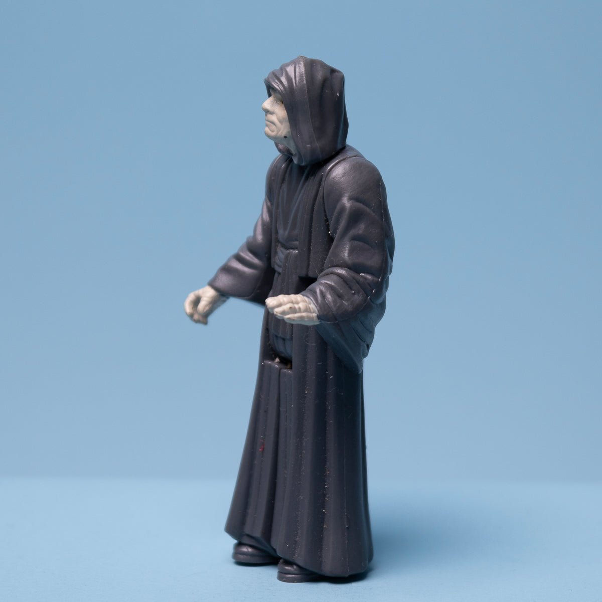 Vintage Star Wars THE EMPEROR Kenner 1984 No Coo Action Figure Excellent - DT Collectable Toys