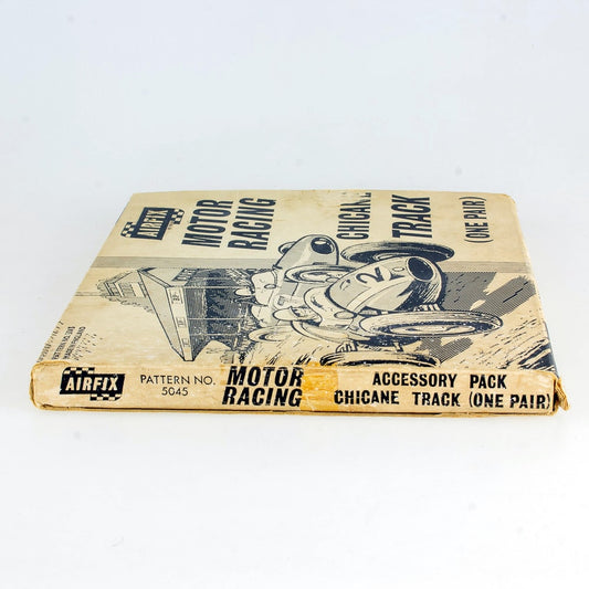 Airfix 5045 Chicane Motor Racing Track 1/32 Scale