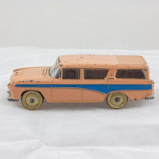 Dinky Toys 173 Nash Rambler in excellent condition