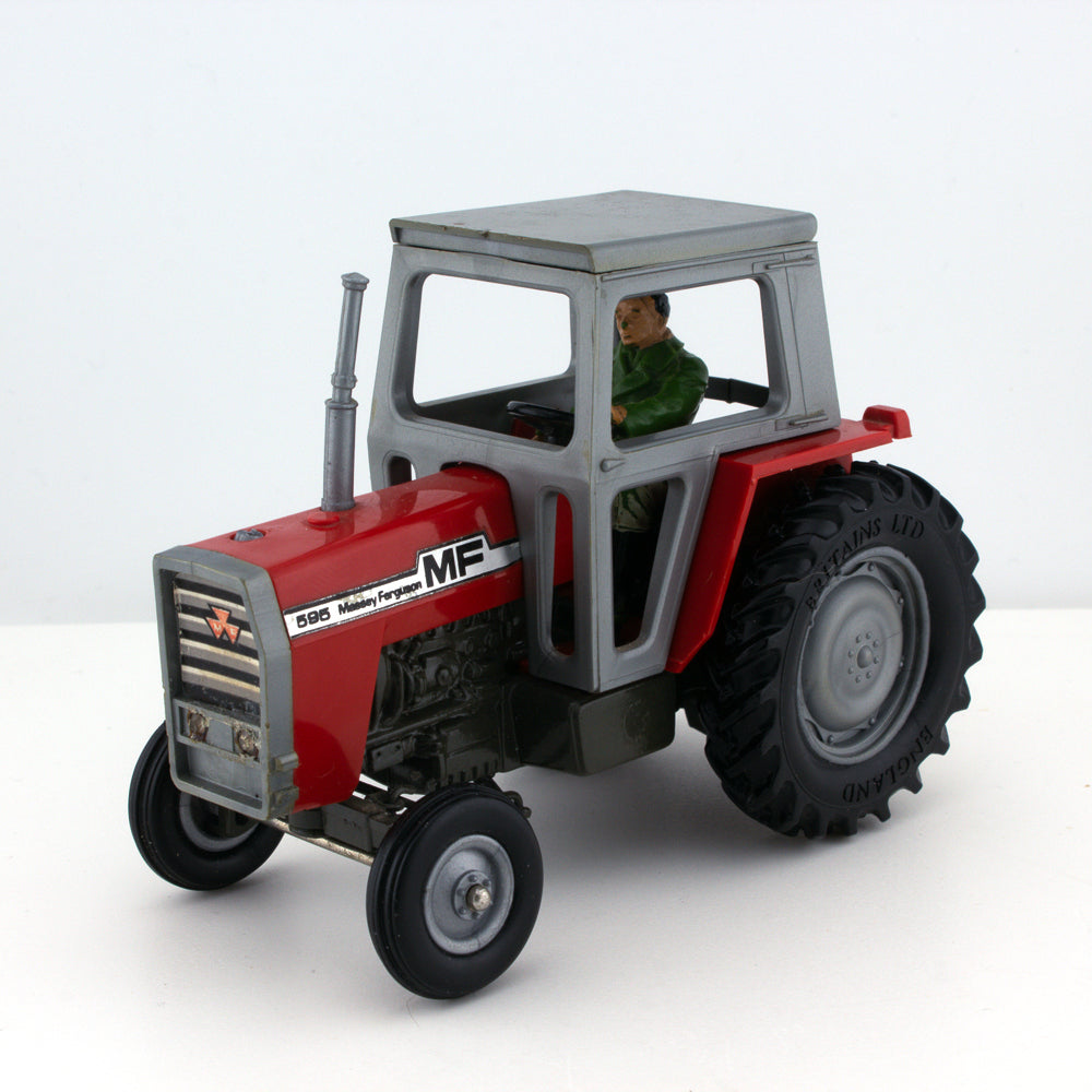 Britains 9552 Massey Ferguson 595 & Front & Rear Attachments 1:32 Scale Tractor