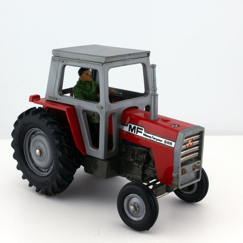 Britains 9552 Massey Ferguson 595 & Front & Rear Attachments 1:32 Scale Tractor