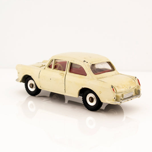 Dinky Toys 144 VW1500 Excellent Condition Off White Vintage Diecast Model