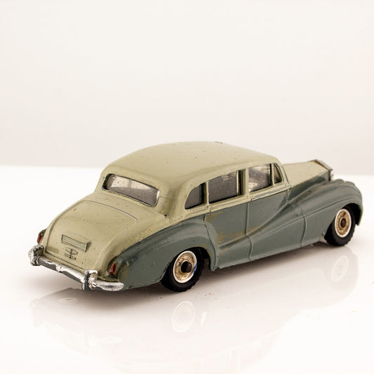 Dinky Toys 150 Rolls Royce Silver Wraith Excellent Restored Vintage Diecast Car