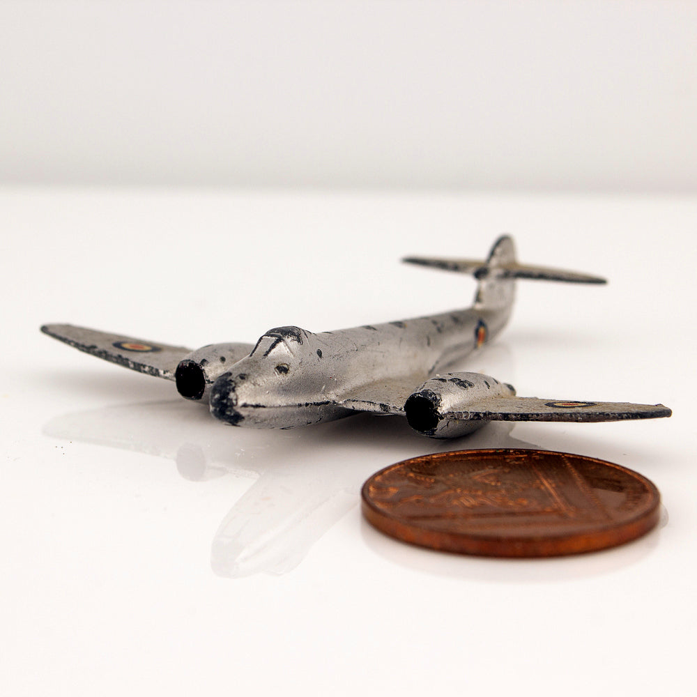 Dinky Toys 732 Gloster Meteor Excellent Vintage Diecast Model