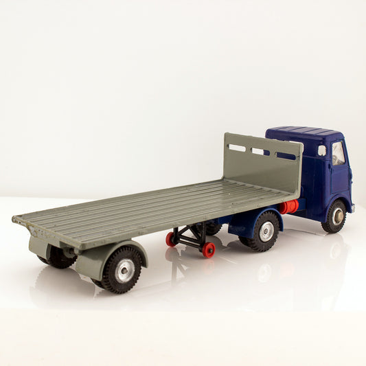 Dinky Toys Code 3 915 AEC Articulated Lorry with Flatbed Trailer Excellent Model